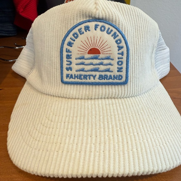 Faherty Ivory Surf Rider Foundation Hat - Picture 1 of 1